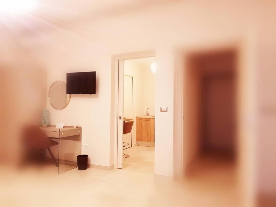 Lux Suite Taranto Exteriör bild