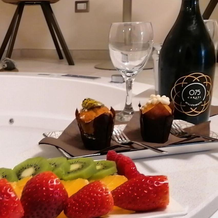 Lux Suite Taranto Rum bild