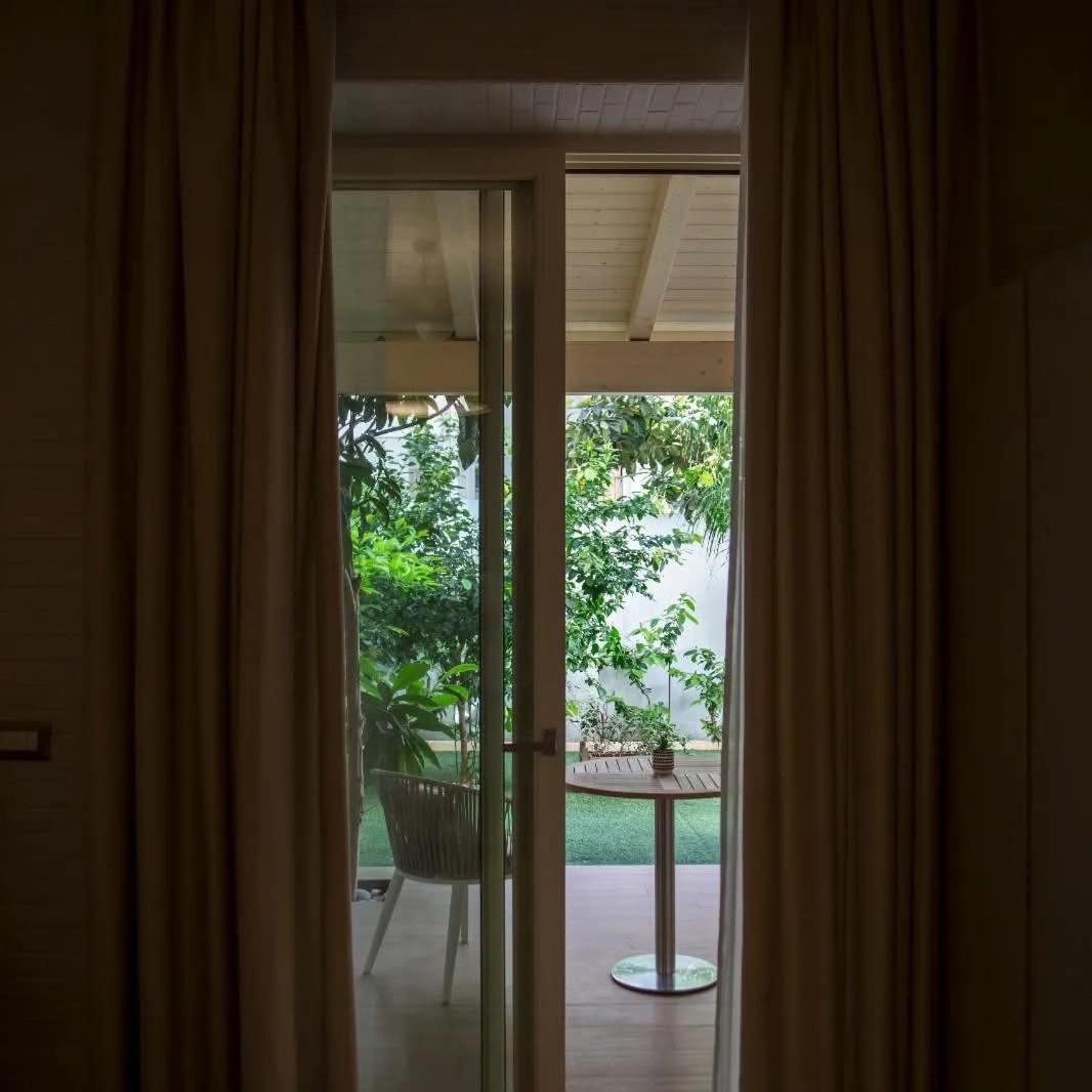 Lux Suite Taranto Exteriör bild